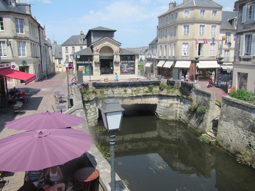 La Plus Petite Maison De France Bayeux Kamer foto